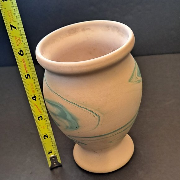 AMERICAN CREATIONS VASE - Picture 5 of 9